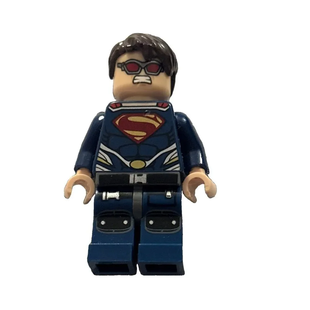 LEGO - Marvel Super Heroes - SUPERMAN "Man of Steel" - Mini Fig / Mini Figure - Picture 1 of 5